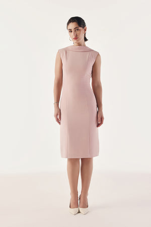 Reversed Collar Slimming Dress