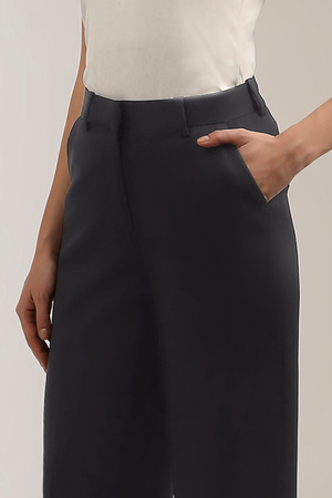 Anomaly Tailored Set