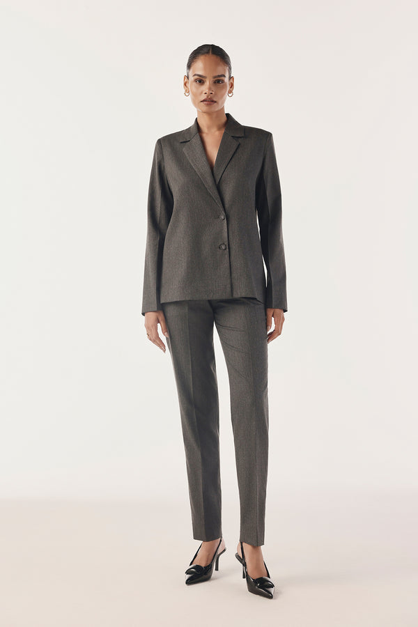 The Minimalist Tailored Set