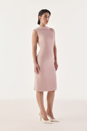 Reversed Collar Slimming Dress