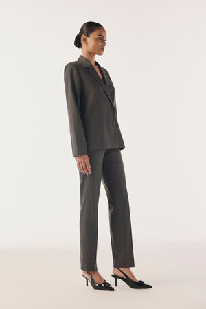 The Minimalist Tailored Set