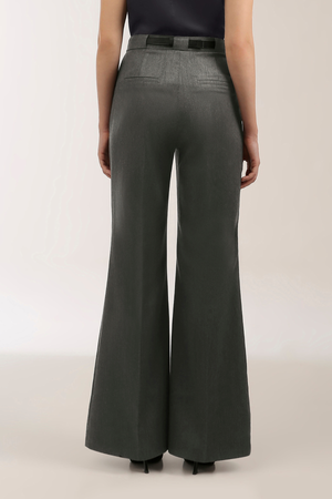 Relaxed Flare Bottom Trousers