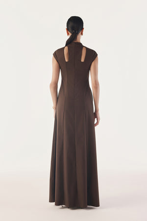 Poised Back Cut-Out Structured Gown