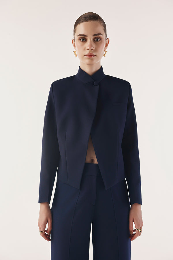 Reframed Tailored Set