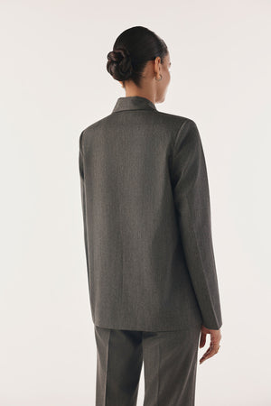 The Minimalist Tailored Set