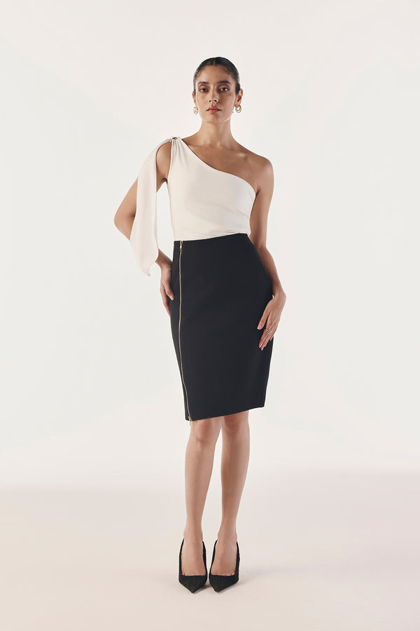 Zip-Up Pencil Slimming Skirt