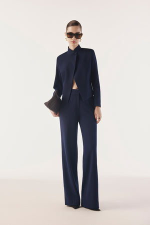 Reframed Tailored Set
