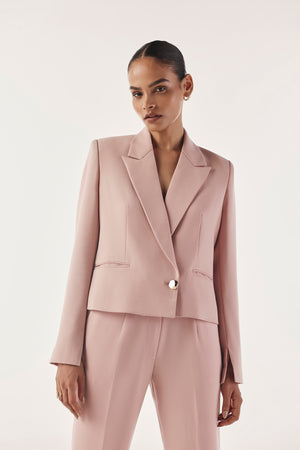 Effortless Cropped Blazer